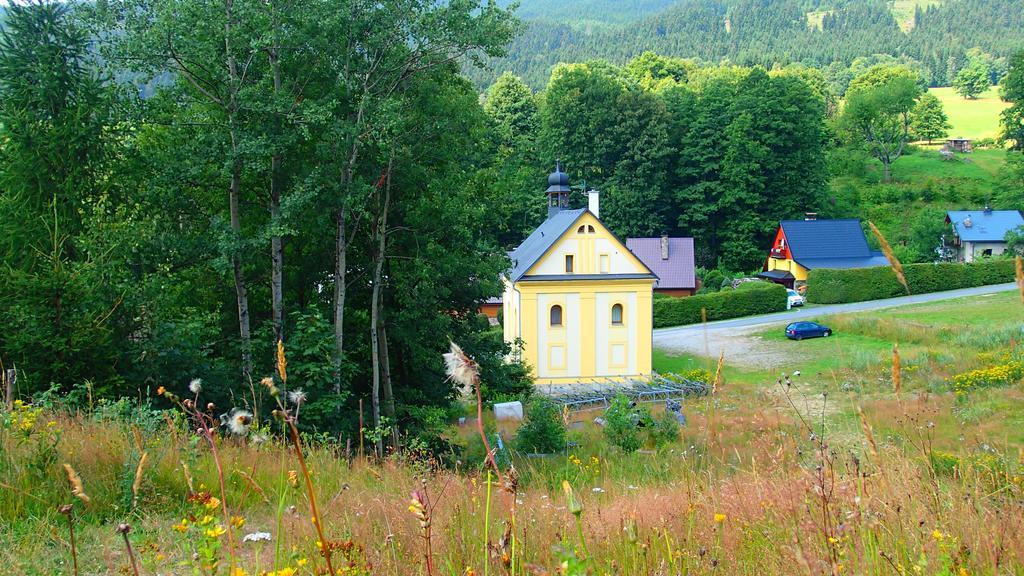 Hotel Penzion Pod Zvonem Hynčice pod Sušinou Exteriér fotografie